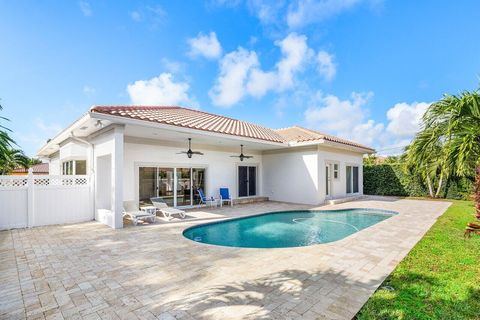 Tiny photo for 899 S Granada Drive, Boca Raton, FL 33432 (MLS # B26000108)