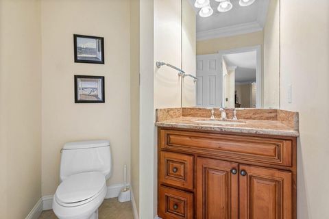 Tiny photo for 899 S Granada Drive, Boca Raton, FL 33432 (MLS # B26000108)