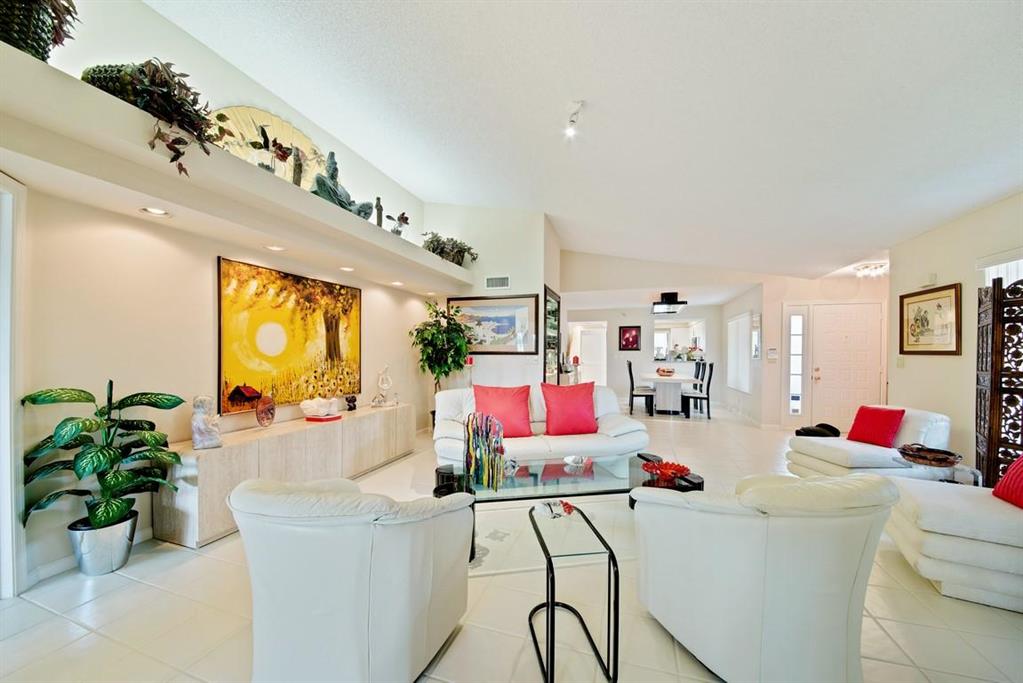 GLENEAGLES - Residential