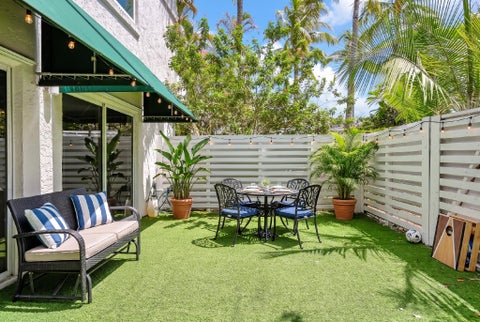 Tiny photo for 544 NW 98TH Avenue, Plantation, FL 33324 (MLS # B26066745)
