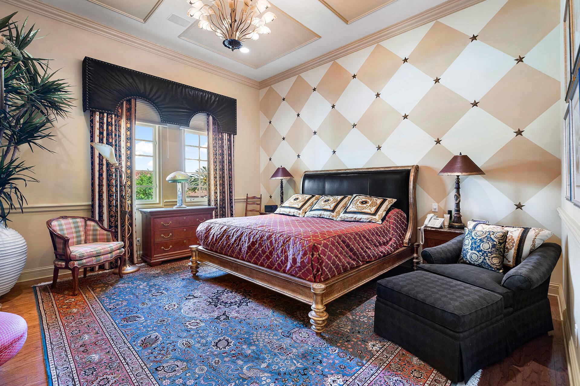 ROYAL PALM YACHT & COUNTR - Residential