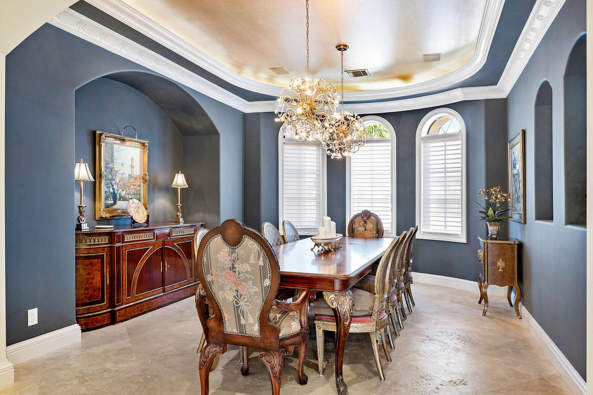 ROYAL PALM YACHT & COUNTR - Residential