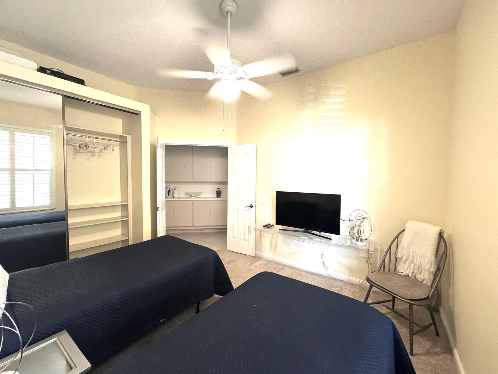 THE MEADOWS AT MARTIN DOW - Residential Lease