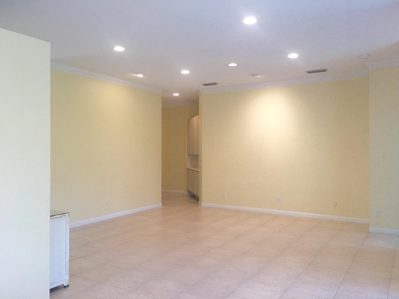 THE MEADOWS AT MARTIN DOW - Residential Lease