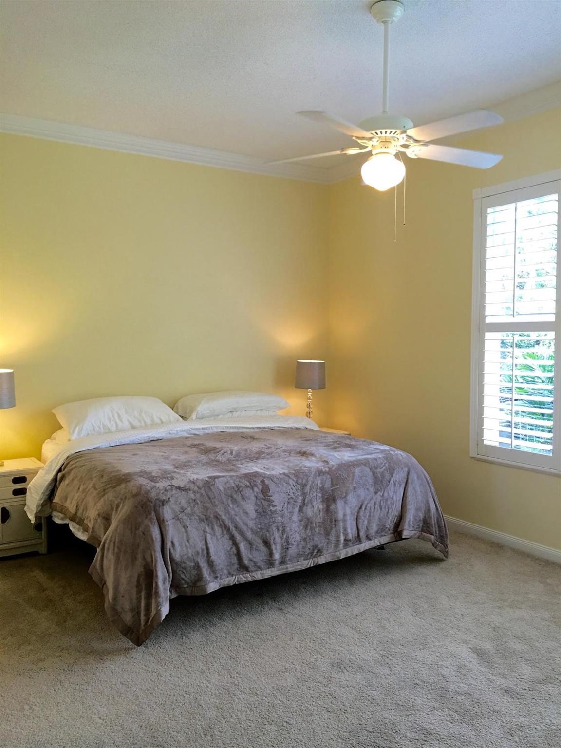 THE MEADOWS AT MARTIN DOW - Residential Lease