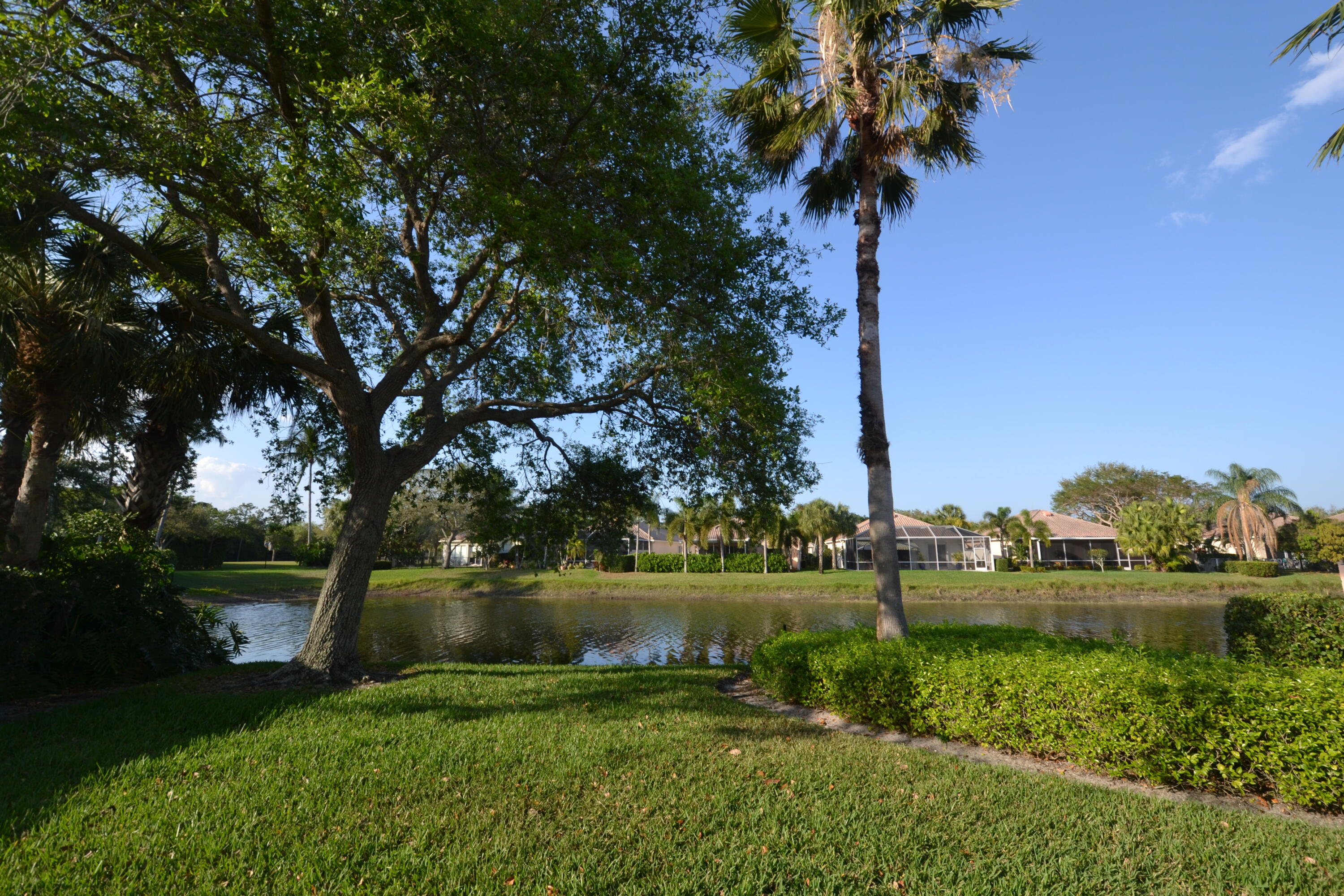 RIVERWALK 13 - Residential