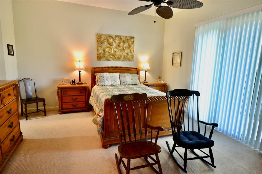 RIVERWALK 13 - Residential