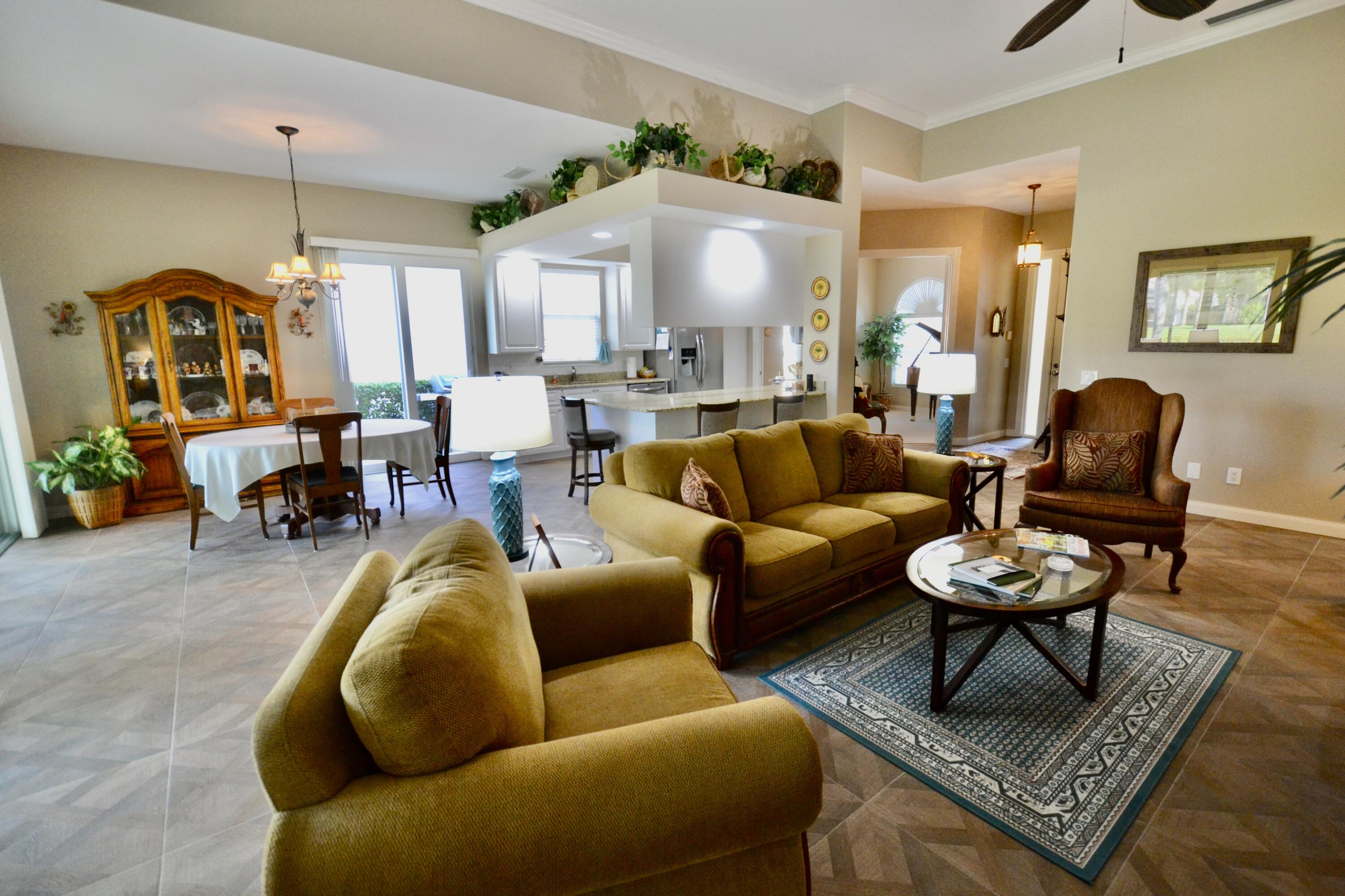 RIVERWALK 13 - Residential