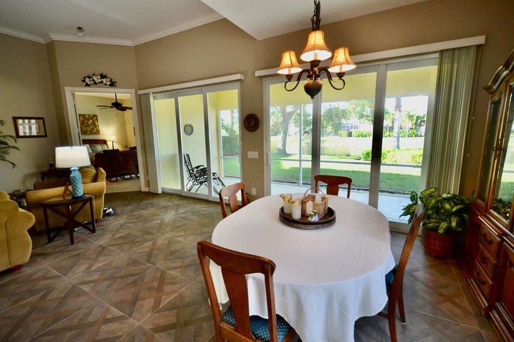 RIVERWALK 13 - Residential