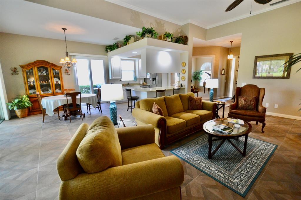 RIVERWALK 13 - Residential