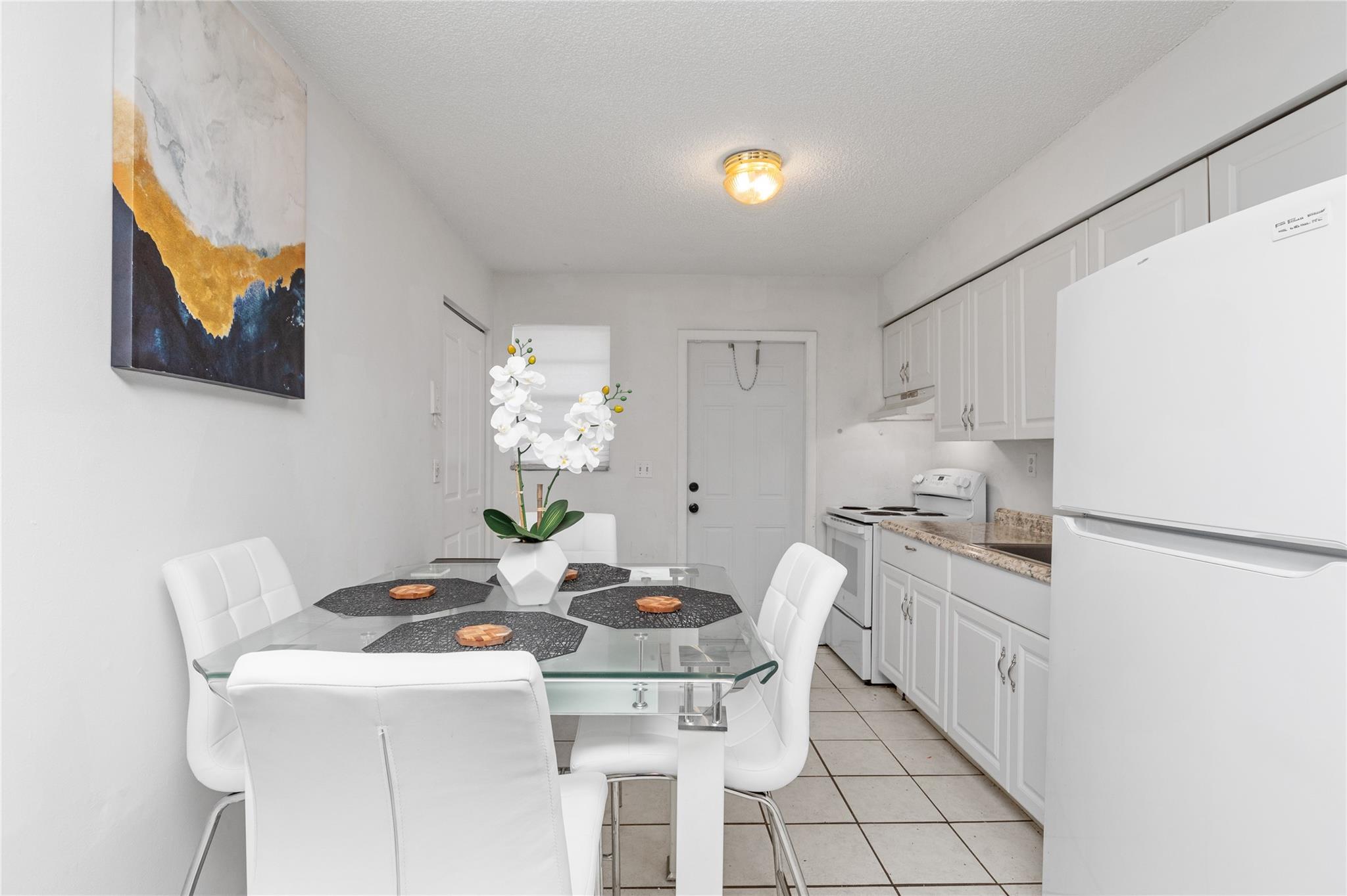 Woodlawn 11-28 B - Residential Income