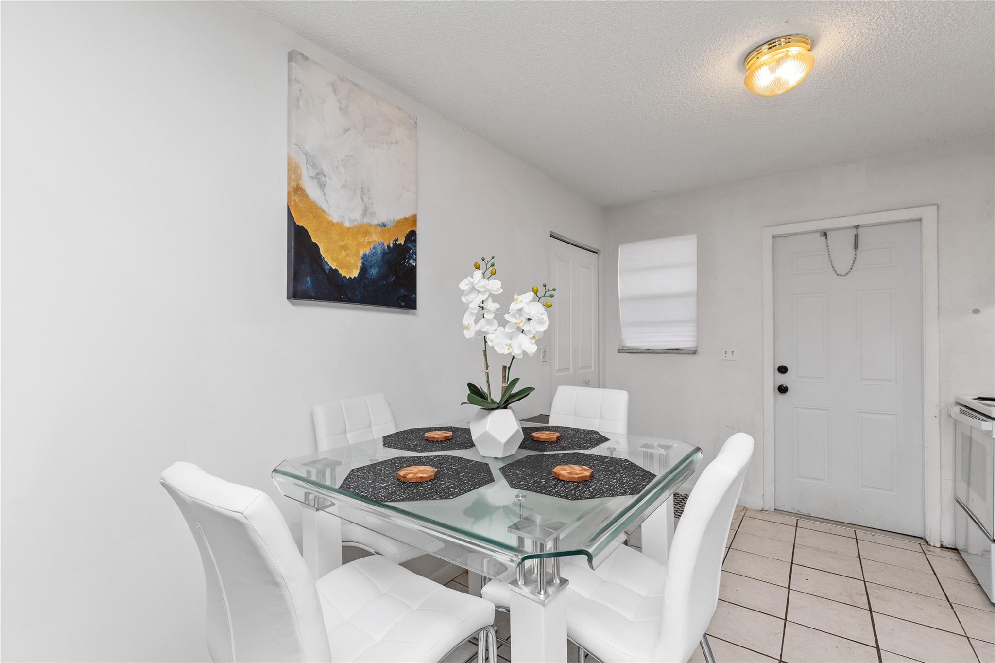 Woodlawn 11-28 B - Residential Income