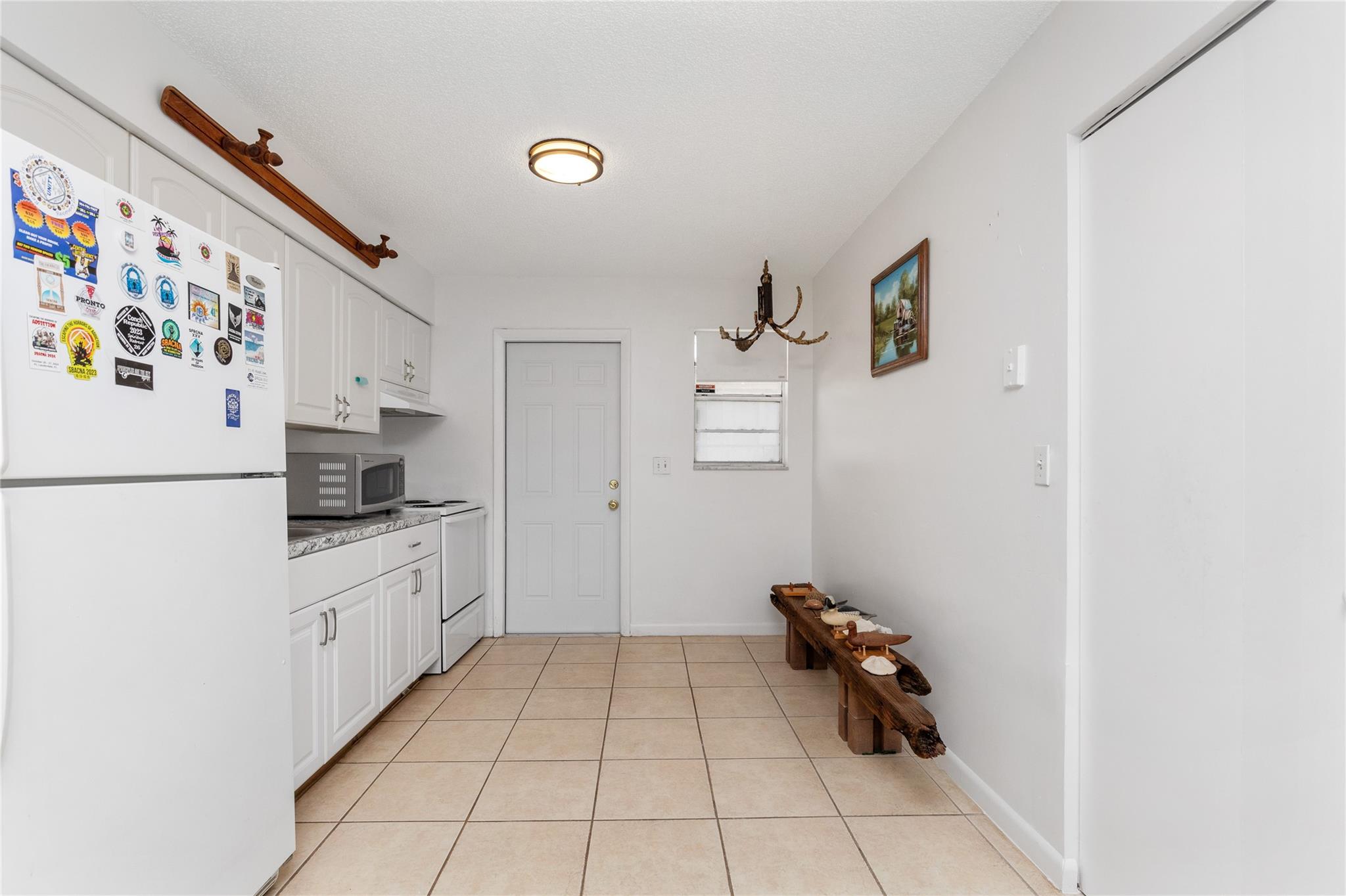 Woodlawn 11-28 B - Residential Income