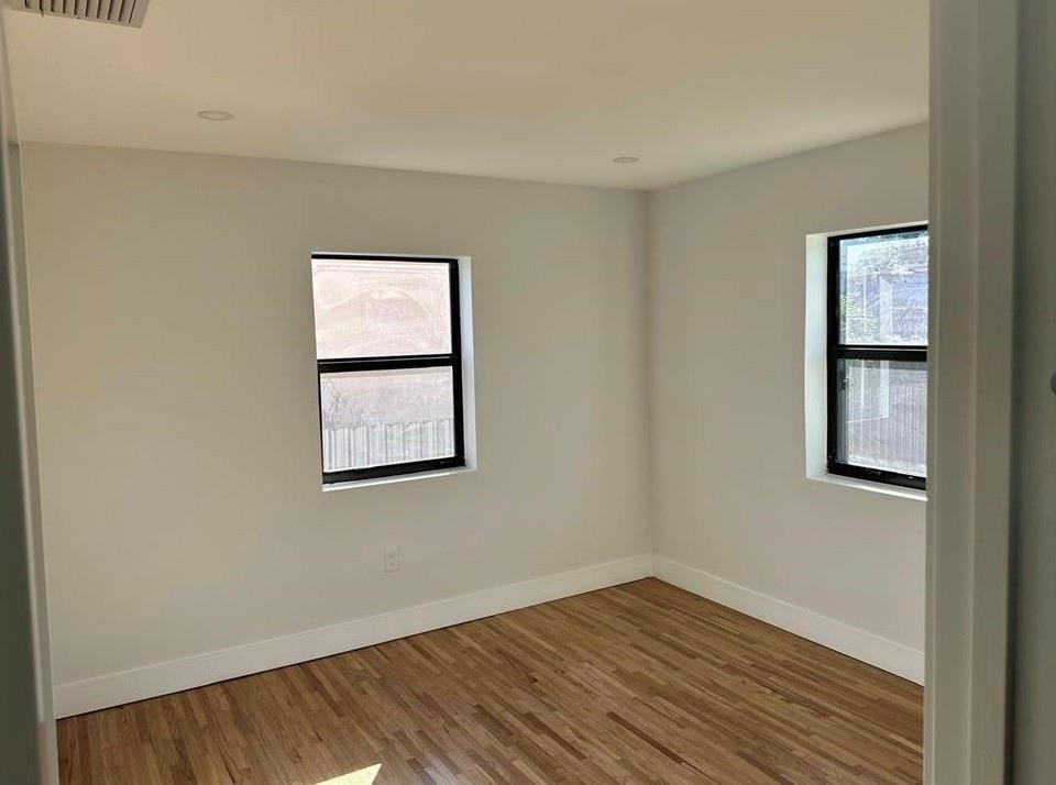 ¤KING ARTHUR ESTATES - Residential Lease