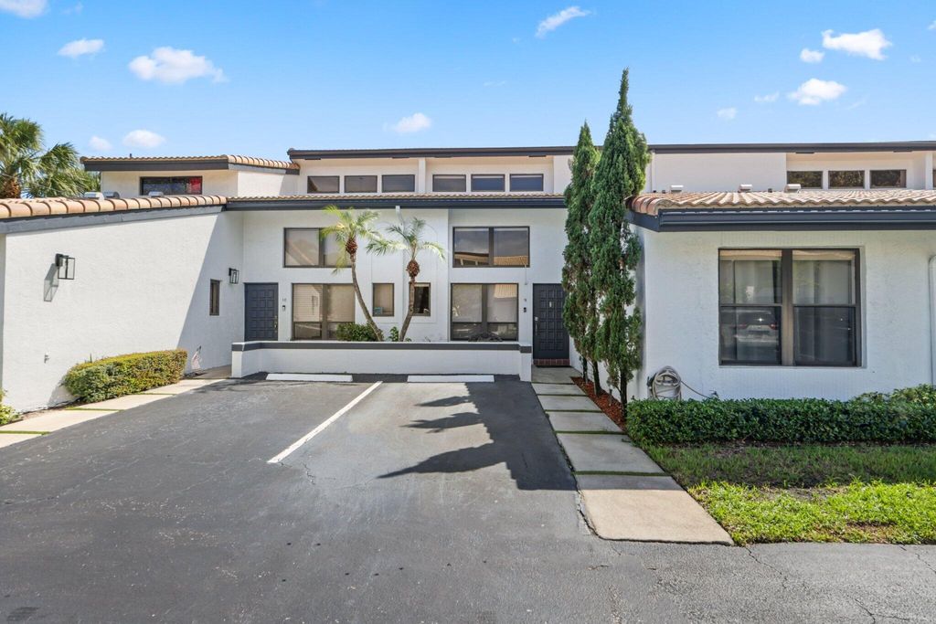 Photo of 361 W Camino Real Real #9, Boca Raton, FL 33432 (MLS # R11129160)