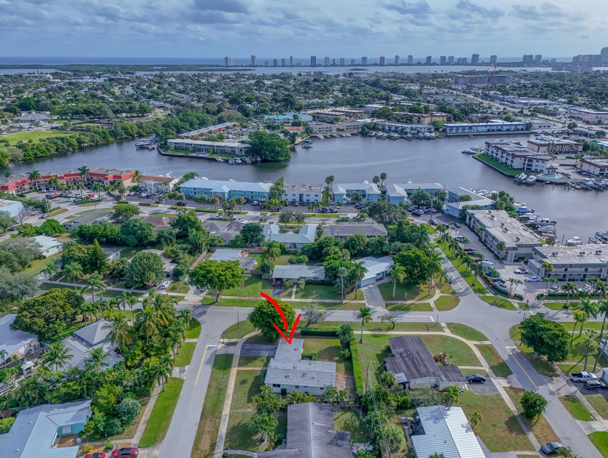 NORTH PALM BEACH VILLAGE - Residential