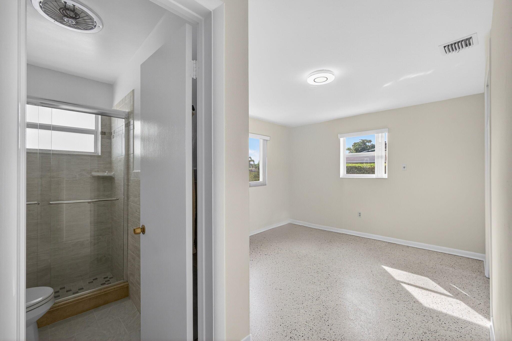 NORTH PALM BEACH VILLAGE - Residential