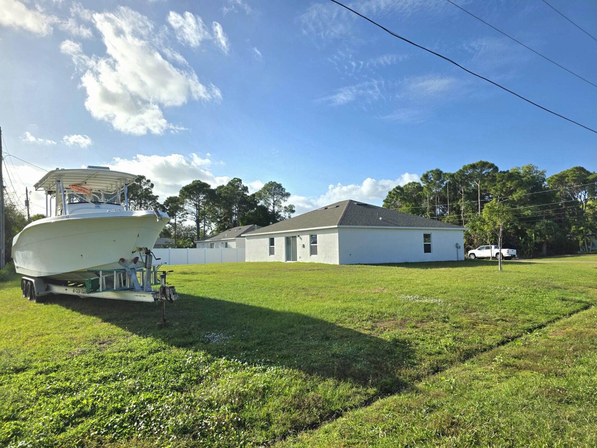 PORT ST LUCIE SECTION 40 - Residential