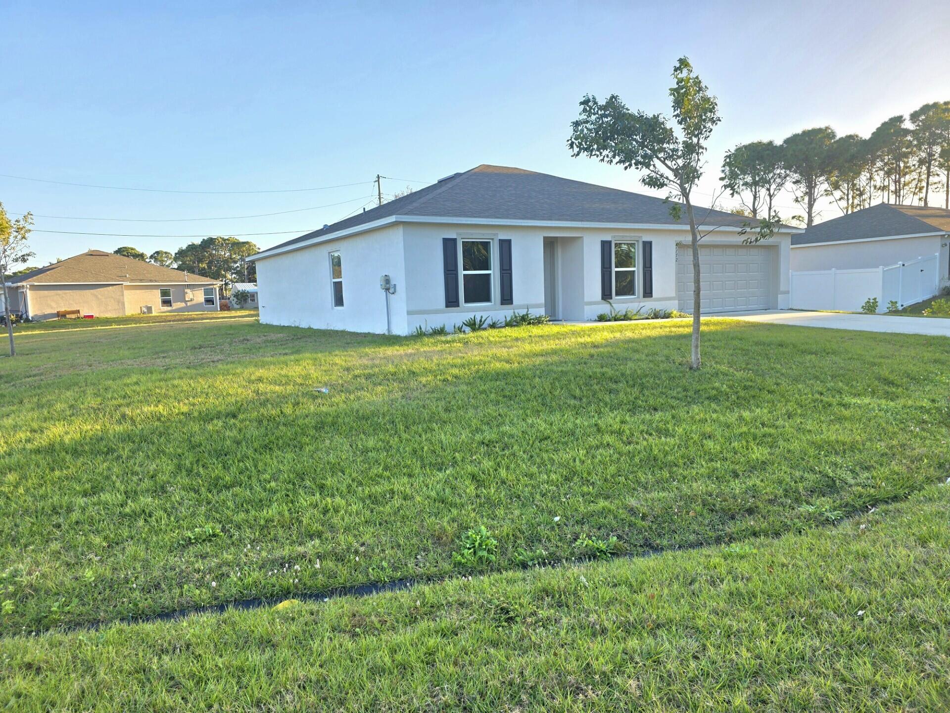 PORT ST LUCIE SECTION 40 - Residential
