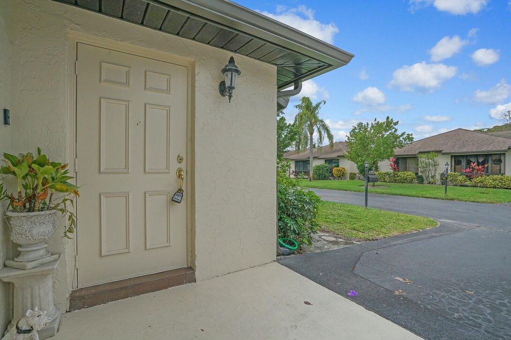 Photo of 4778 Greentree Crescent #B, Boynton Beach, FL 33436 (MLS # R11065835)