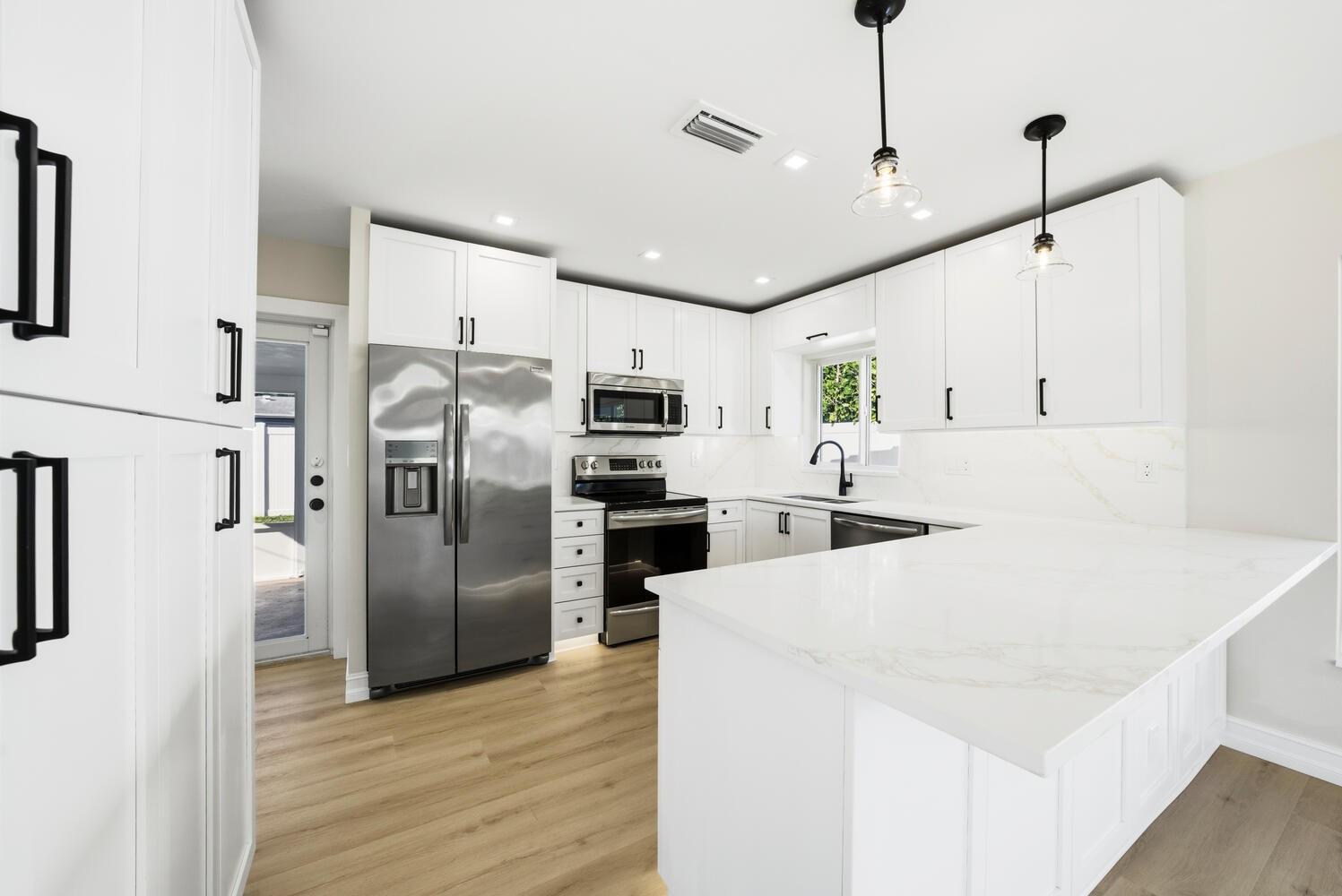 NORTH ANDREWS GARDENS 2ND - Residential