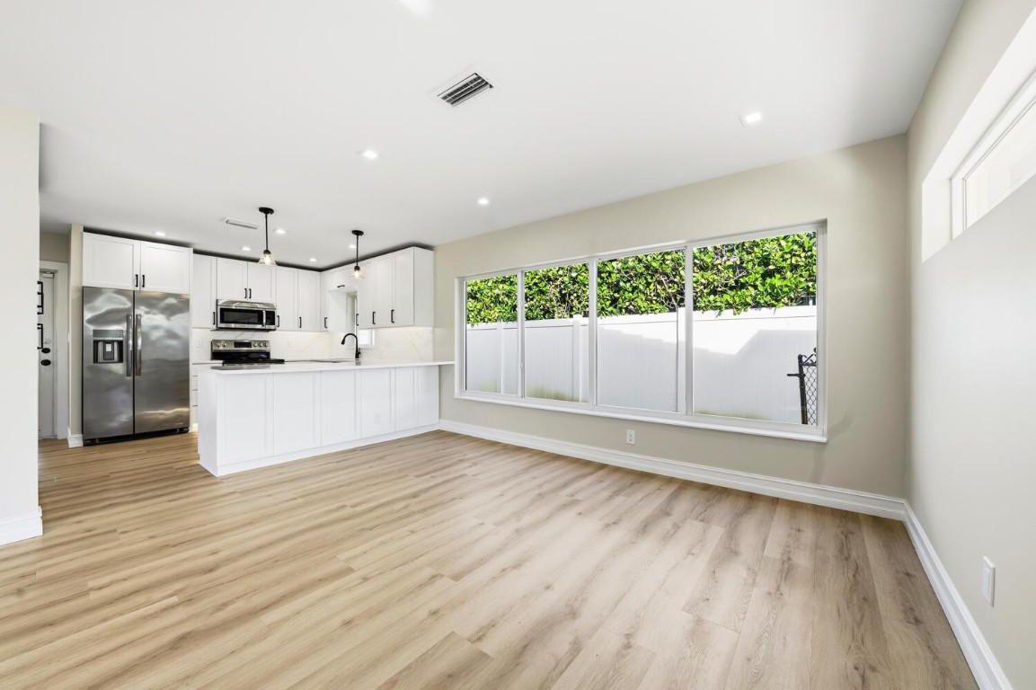 NORTH ANDREWS GARDENS 2ND - Residential