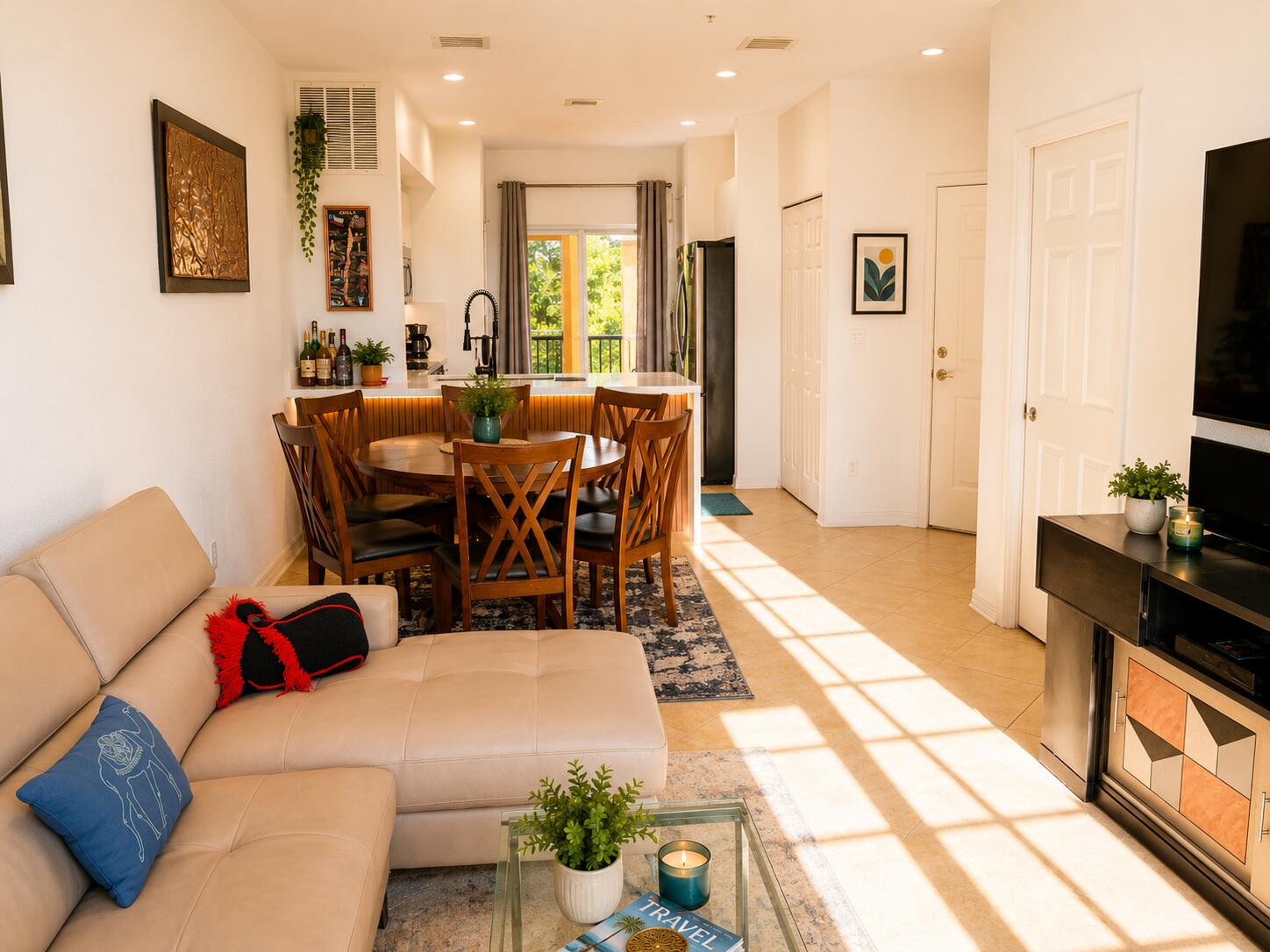 111 NW 2ND Avenue 10