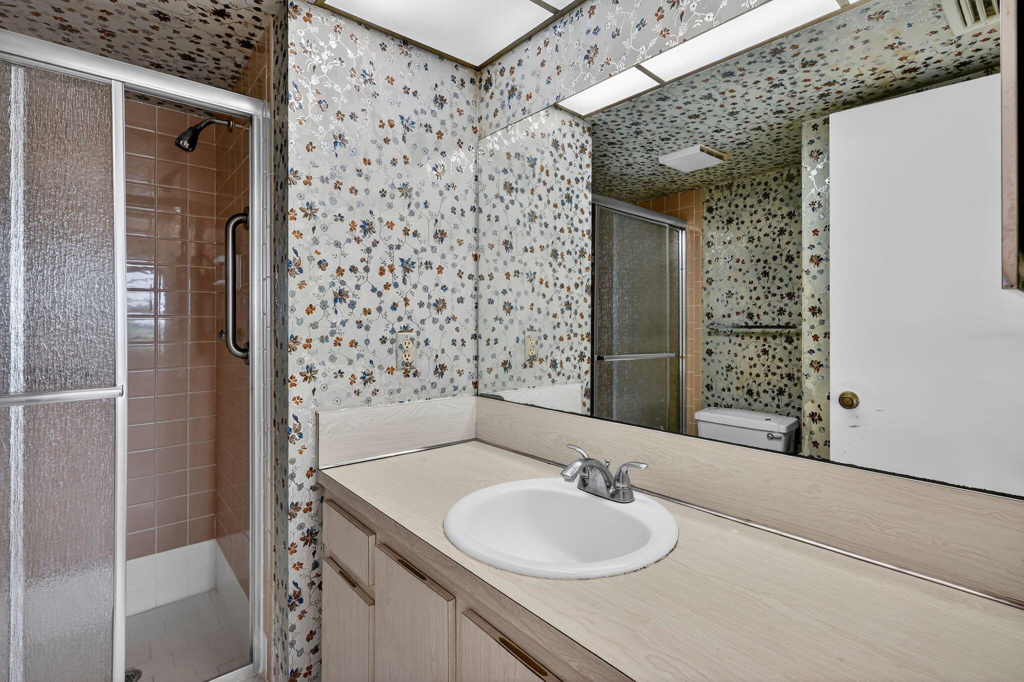 SUNRISE OF PALM BEACH CON - Residential