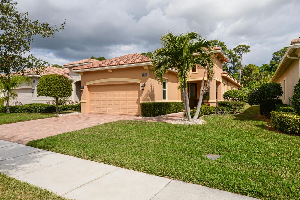 Photo of 11045 SW Visconti Way, Port Saint Lucie, FL 34986 (MLS # R11101153)