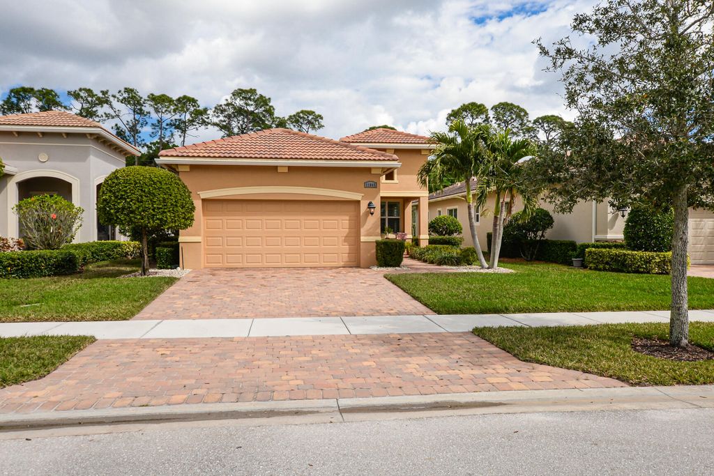 Photo of 11045 SW Visconti Way, Port Saint Lucie, FL 34986 (MLS # R11101153)