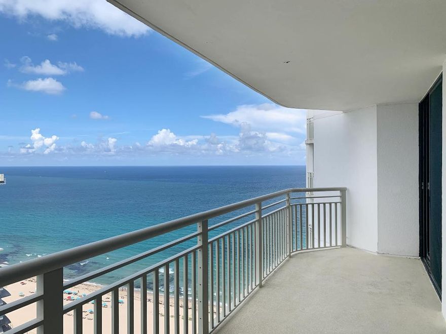 Enjoy the ''wow factor'' of the ocean view every time you come home. Once inside, enjoy intracoastal views and the evening lights of the city as well. This 1BR/1.5BA unit is offered unfurnished for annual rental. Balcony access from living room and bedroom. Tiled throughout. Stainless appliances and granite counter tops in kitchen. Washer/Dryer inside unit. Tiara, a luxury amenity building offers a true resort lifestyle: valet, 24/7 concierge & staffed gate. A 1BR guest suite for guests of residents. Heated pool, separate jacuzzi, tennis, pickleball, men's & women's fitness centers w/ steam room, sauna, billiard room, library, & card room. Beachside restaurant - eat-in or delivery. 43rd floor Marquis lounge w/ 360 degree view + WiFi. 15 mins to 1st class shopping, dining & entertainment.