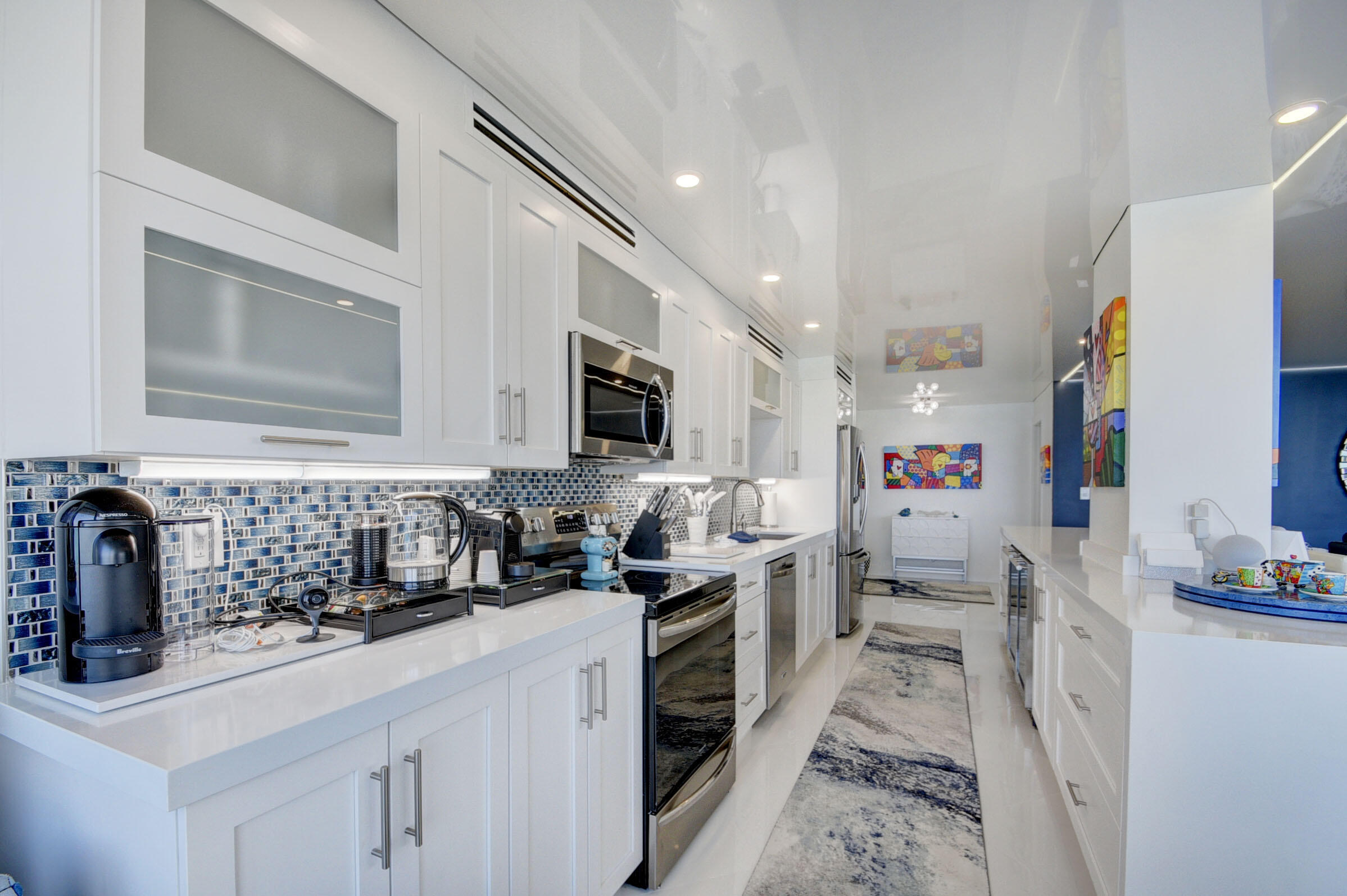 5510 N Ocean Drive 2c