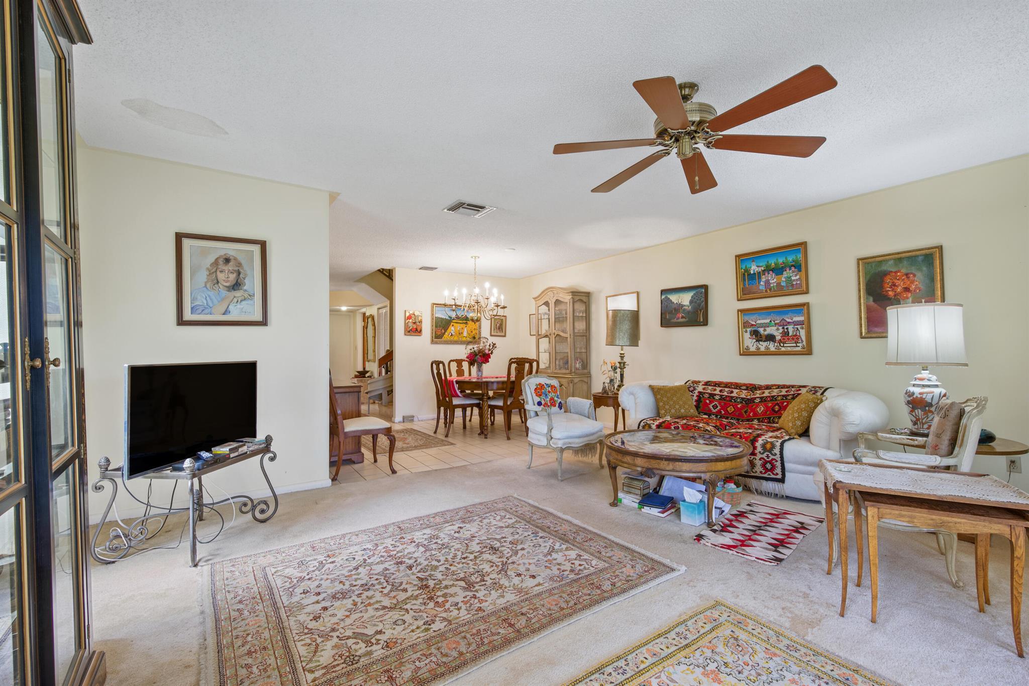 5315 10th Fairway Drive 2