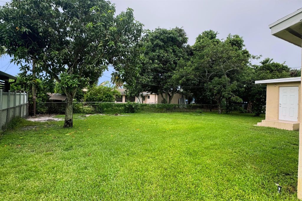 Photo of 2416 Kentucky Street, West Palm Beach, FL 33406 (MLS # R11107660)