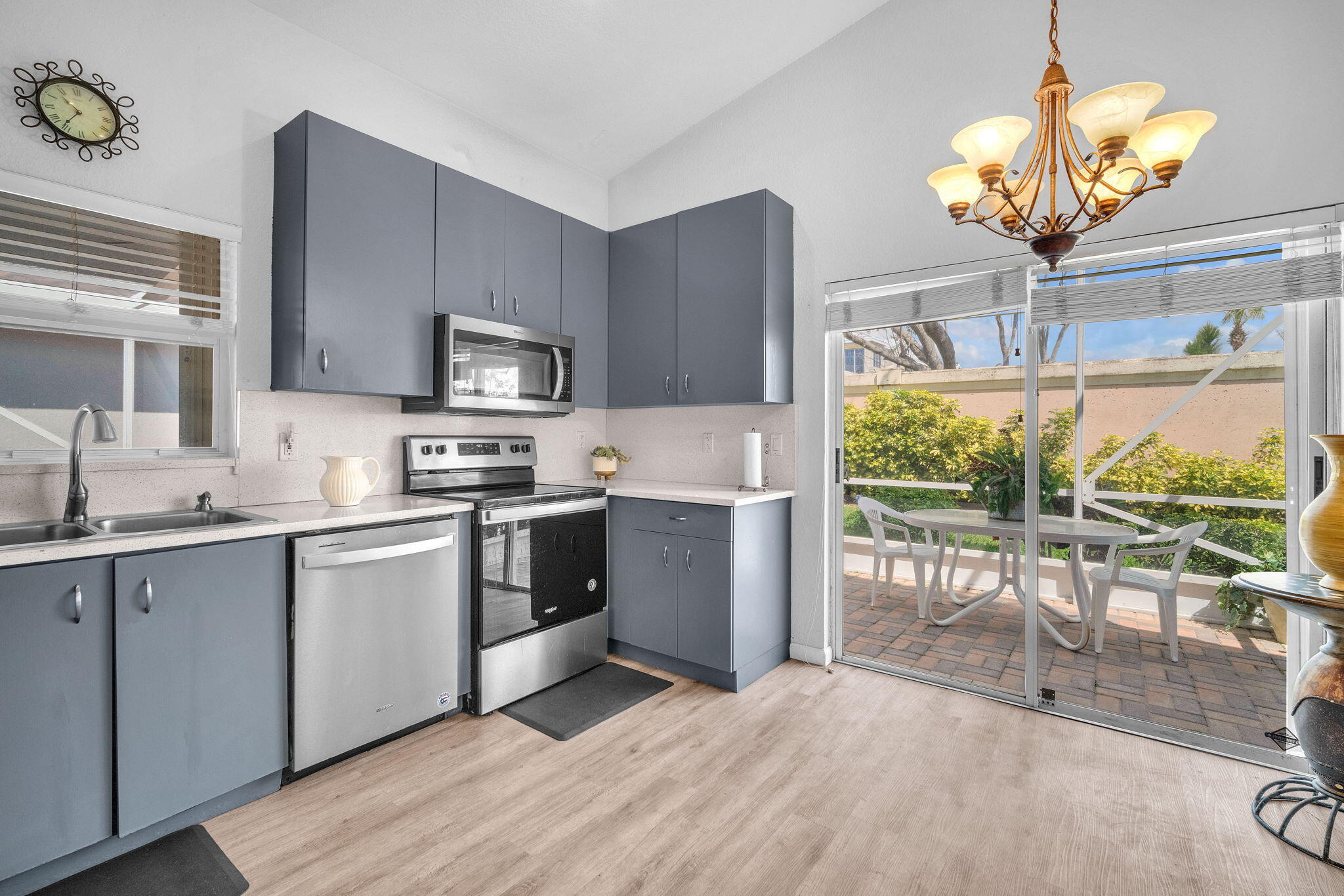 JONES PAR D-3 - Residential