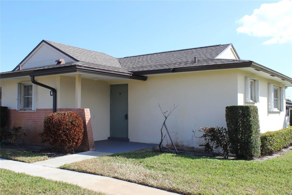 Photo of 2810 E Ashley Drive #A, West Palm Beach, FL 33415 (MLS # F10541206)