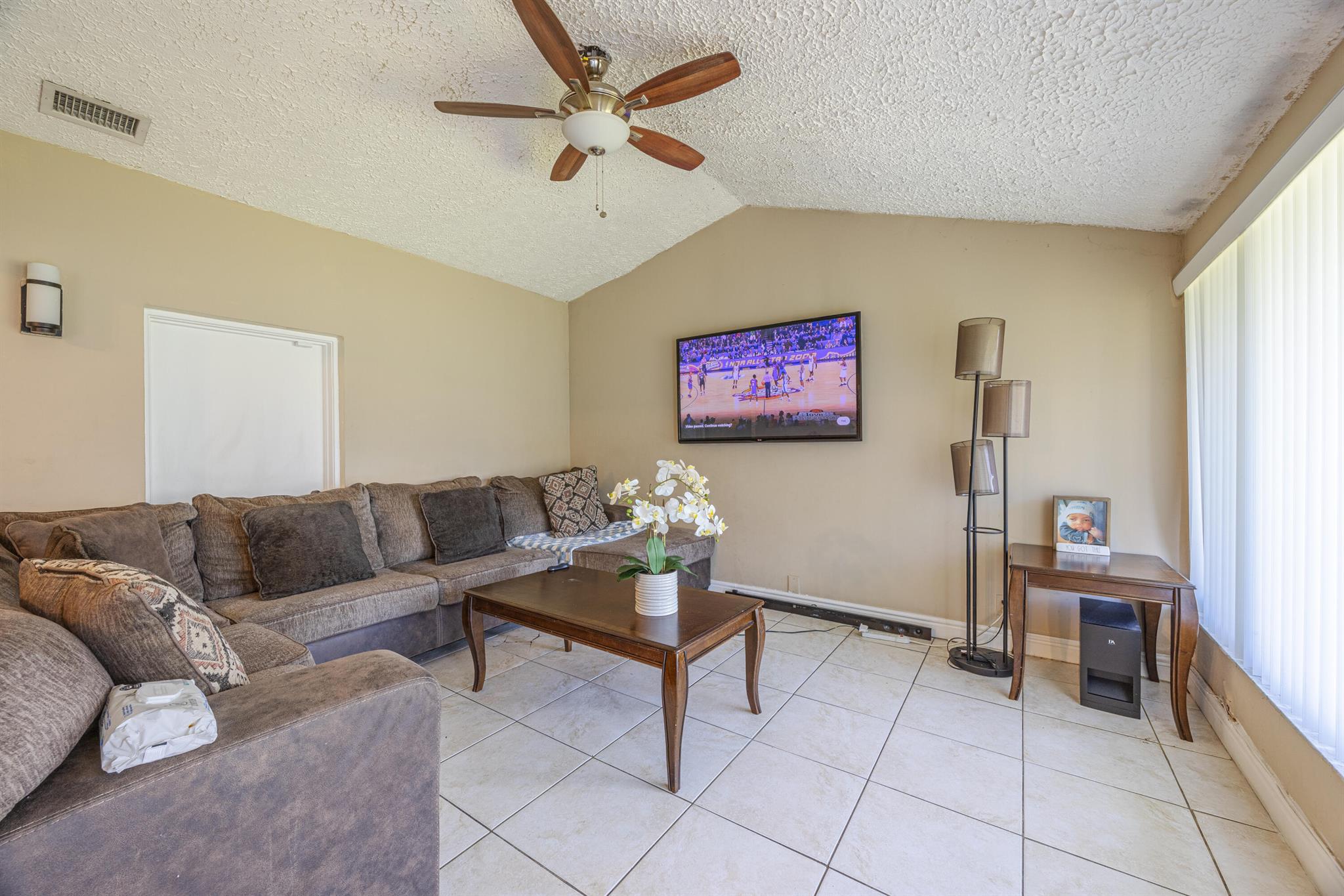 LAKEWOOD ON THE GREEN SEC - Residential