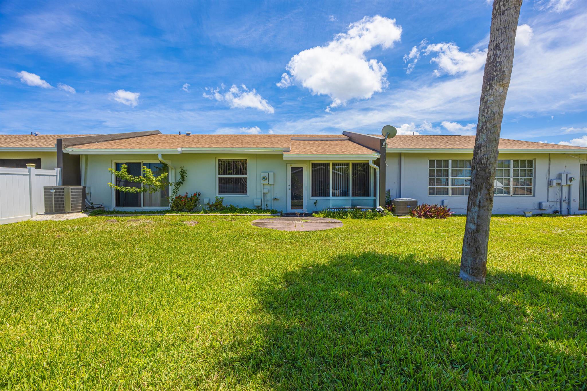 LAKEWOOD ON THE GREEN SEC - Residential