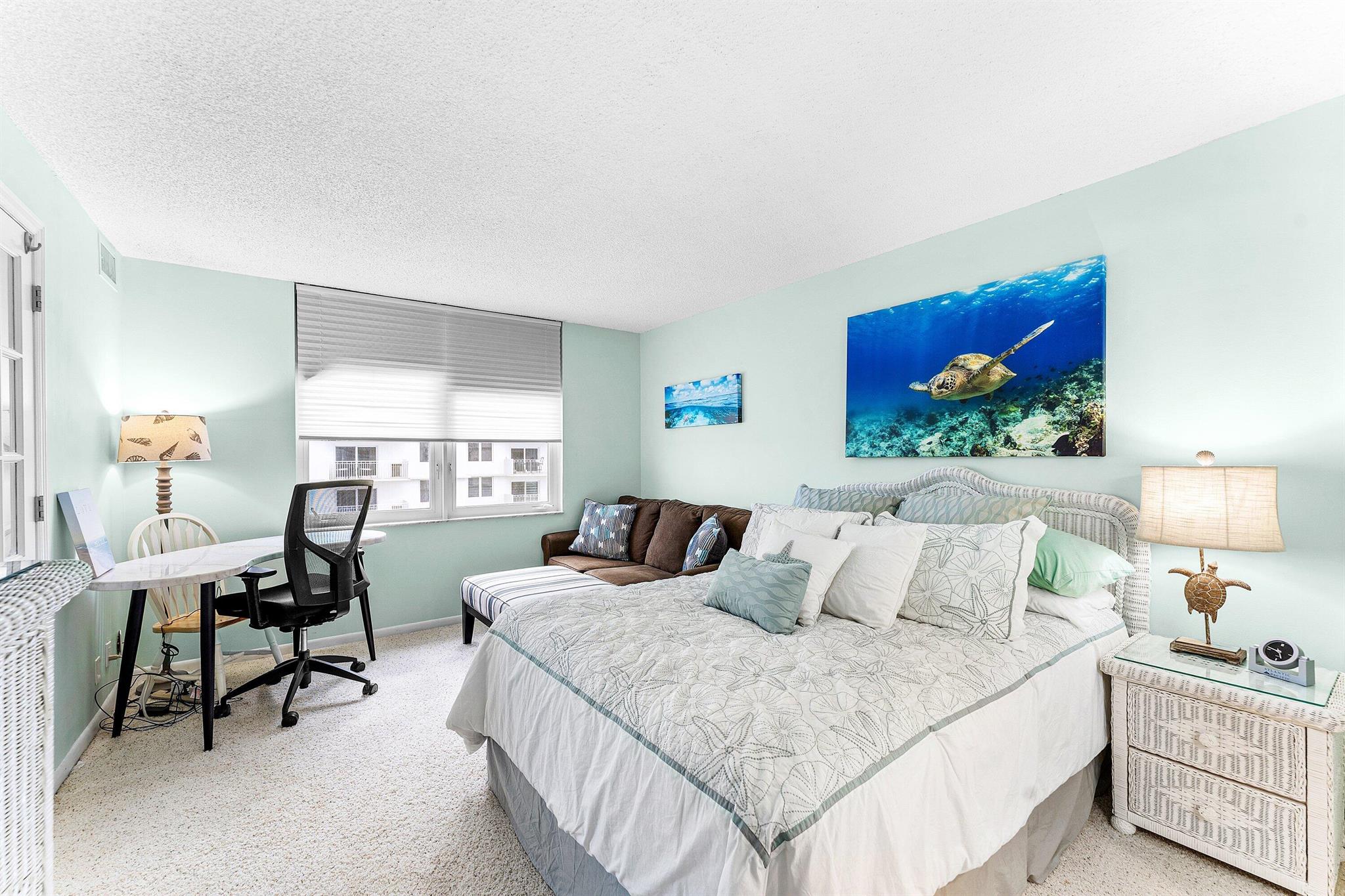 AMBASSADORS V NORTH CONDO - Residential Lease