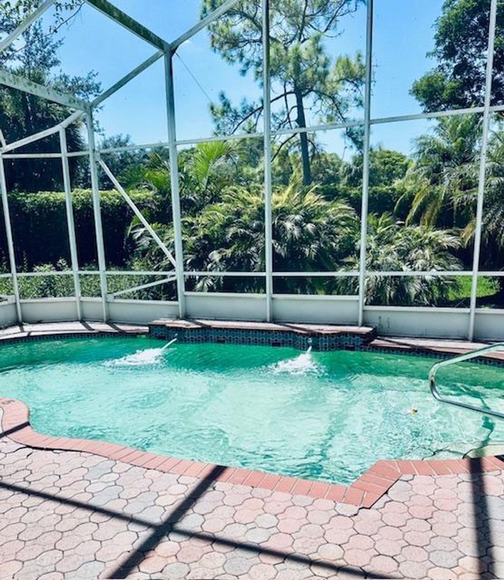 Photo of 8848 Via Tuscany Drive, Boynton Beach, FL 33472 (MLS # R11123737)