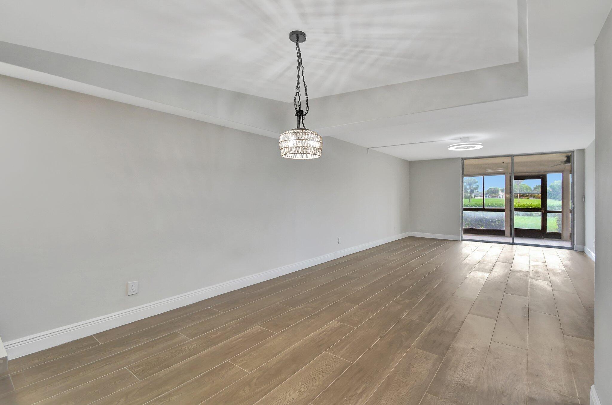 BARWOOD CONDO - Residential