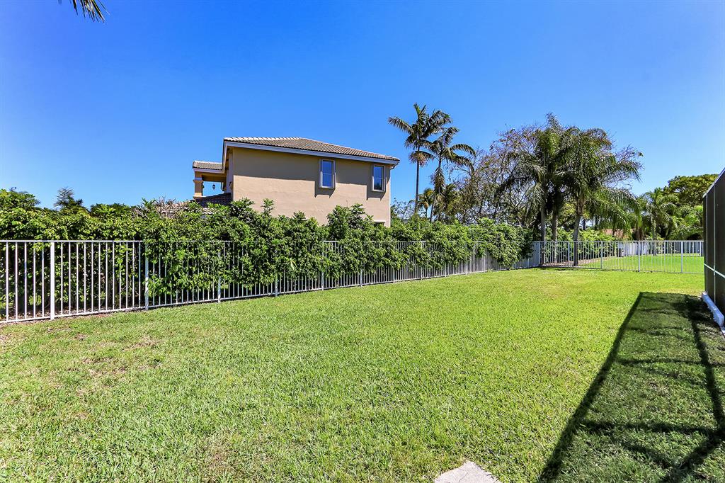 WINSTON TRAILS PAR 3 - Residential