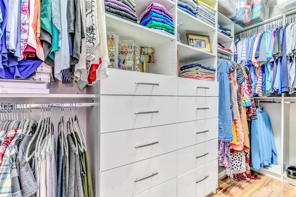 WINSTON TRAILS PAR 3 - Residential