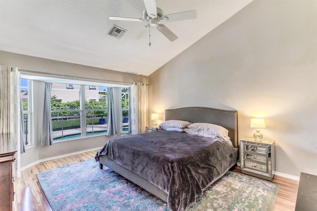 WINSTON TRAILS PAR 3 - Residential