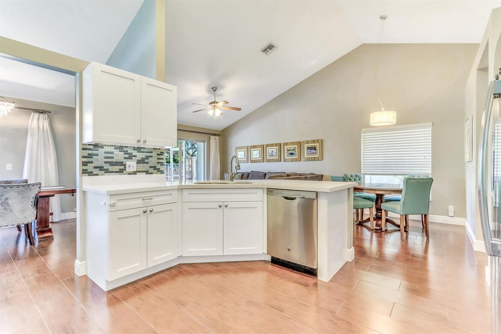 WINSTON TRAILS PAR 3 - Residential