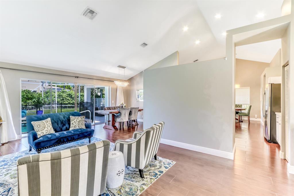 WINSTON TRAILS PAR 3 - Residential