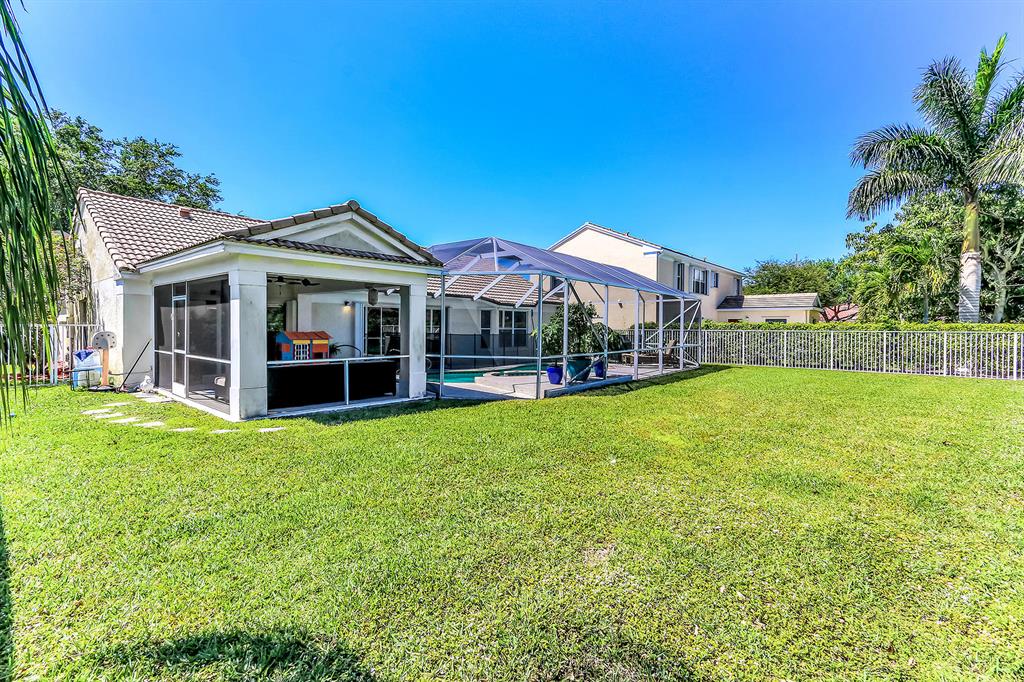 WINSTON TRAILS PAR 3 - Residential