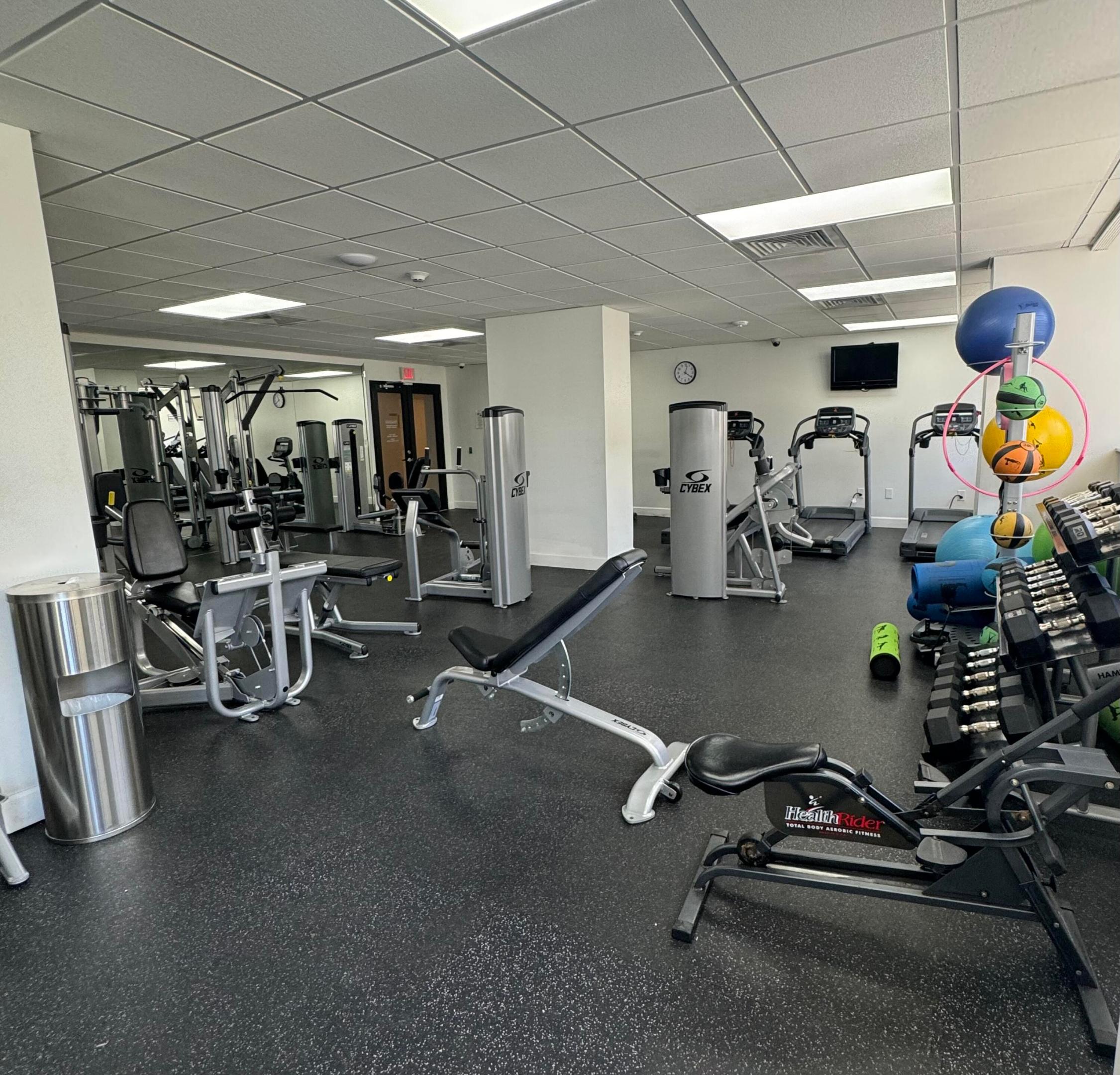 PALM BEACH HOUSE CONDO - Residential Lease