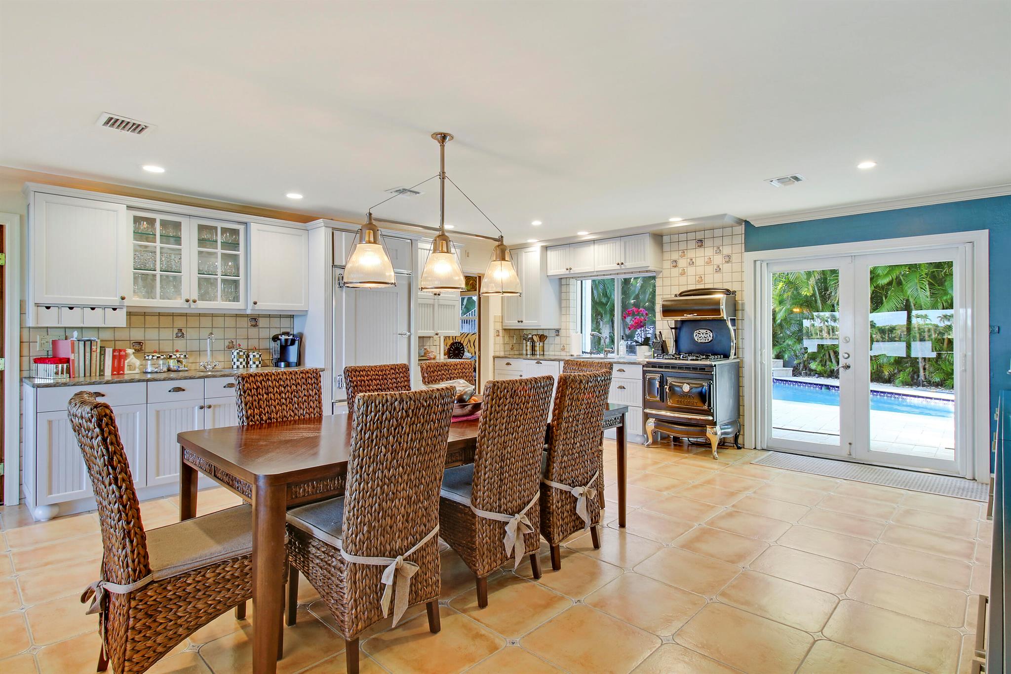 Gomez Grant W/O RVR - Residential