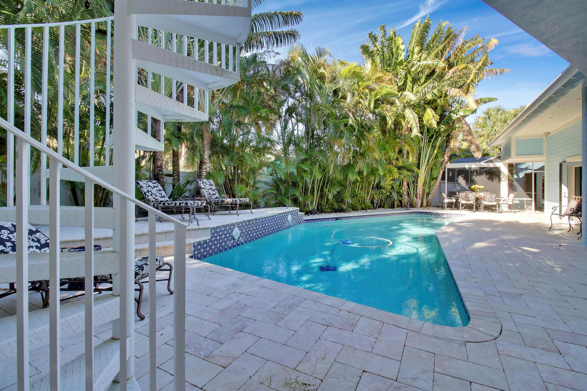 Gomez Grant W/O RVR - Residential